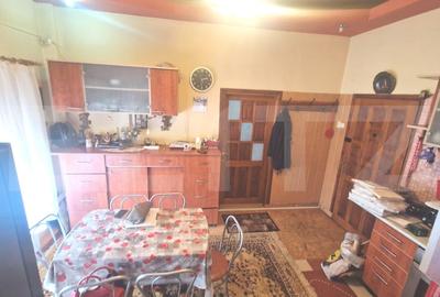 Apartament cu 2 camere decomandat, mobilat în Bartolomeu - 6