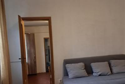 Apartament cu 2 camere semidecomandat, mobilat în Central - 8