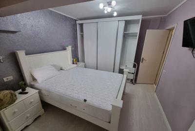 Capitol-apartament 3 camere decomandat finisat modern - 1