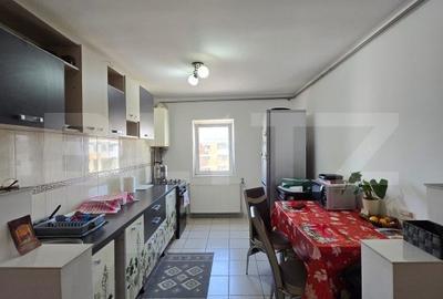 Apartament cu 3 camere, decomandat, 64 mp, zona Parcul Teilor