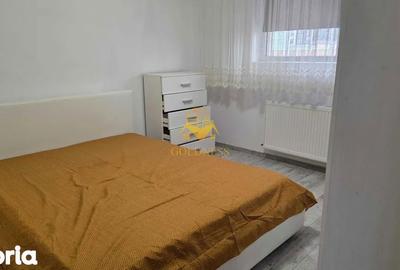 Apartament cu 3 camere, mobilat în Central - 1