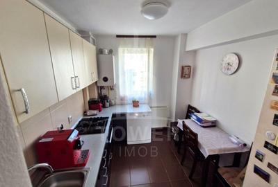 Apartament cu 3 camere - Frunzei - 2