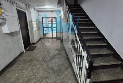 Apartament cu 3 camere decomandat, mobilat în 13 Septembrie - 21