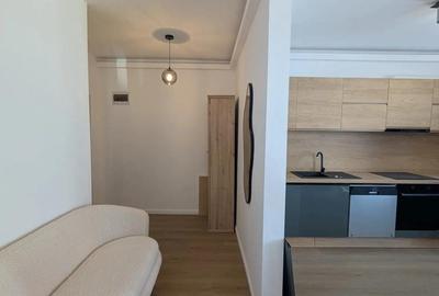 Apartament cu 2 camere semidecomandat în Florești