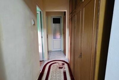 Apartament cu 3 camere decomandat în Tătărași - 8