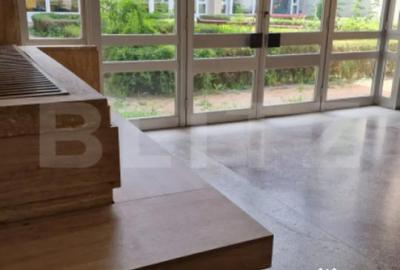 Spațiu comercial, de 27 mp, în Central - 2