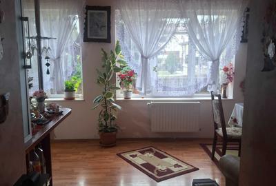 Casă cu 4 camere în Central - 4