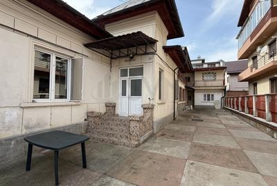 REV2004651 Casa cu Teren I Bucurestii Noi I Pretabil Dezvoltare - 1