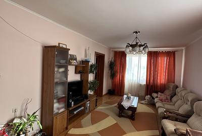 Casă cu 4 camere în Central - 5