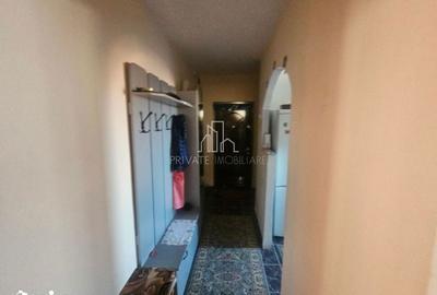 Apartament cu 2 camere decomandat în Criș - 3
