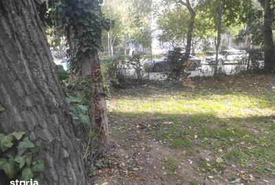 Teren de 212 mp, în Central - 6