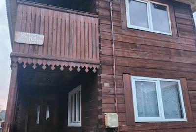 Casă cu 4 camere cu Teren 10 Mp în Lăpuș - 1