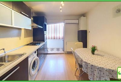 Apartament cu 2 camere decomandat în Republicii - 3