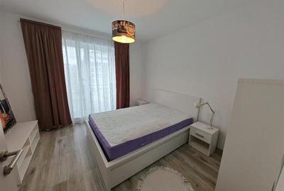 Apartament cu 3 camere decomandat, mobilat în Tractorul - 14