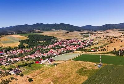 FILM! 1.100 mp teren intravlan in Maierus, Brasov - 11