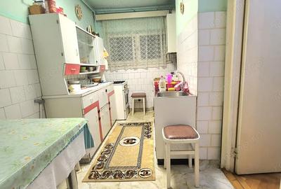 Apartament cu 2 camere decomandat în Dâmbu Pietros - 3