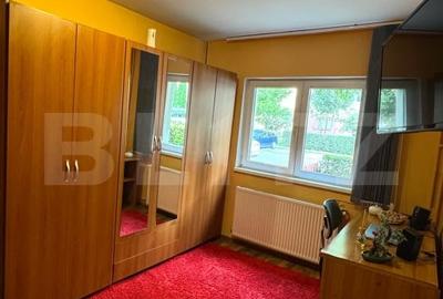 Apartament de vanzare, cu 2 camere, decomandat, zona Bartolomeu - 2