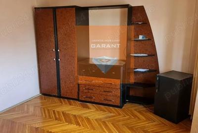 Apartament cu 4 camere decomandat în Central - 1