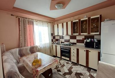 CASA CU 4 CAMERE , BECI SI GARAJ , 825MP TEREN , VOINESTI - 20