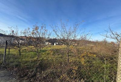 Teren intravilan de 915 mp, în Dealuri Oradea - 2