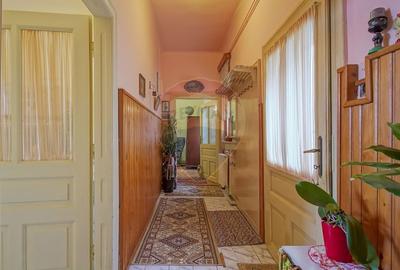 Casa / Vila cu 5 camere de vanzare in zona Schei, Cotun 9 - 23