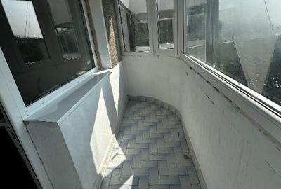 Apartament 2 camere decomandat, Calea Calarasilor, etaj intermediar. - 13