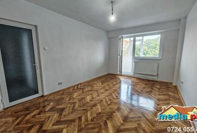 Apartament cu 3 camere decomandat în Țiglina 1 - 1