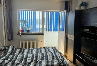 Apartament cu 2 camere decomandat în Triaj - 6