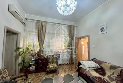 Apartament cu 2 camere nedecomandat, mobilat în Traian - 3