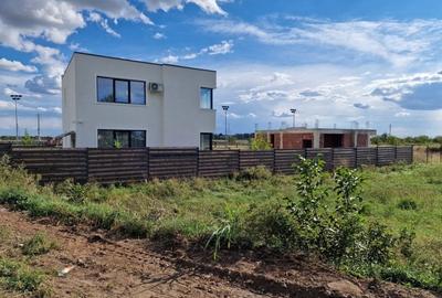 Str. Stadionului, langa Casa de Cultura - 2