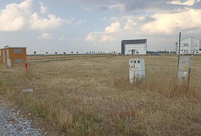 Teren de 701 mp, în Moșnița Nouă