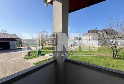 Casă cu 7 camere cu Teren 2000 Mp în Văratec - 2