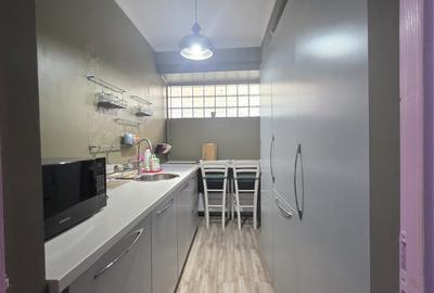 Apartament cu 2 camere decomandat în Sisești - 6