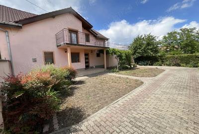 Casa spa?ioasa in Pecica (720 mp teren, la cheie) - 2