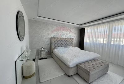 Apartament cu 4 camere decomandat în Central - 7