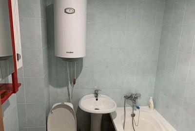 Garsonieră în Titan