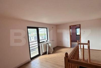 Casa individuala, zona centrala, 200mp, teren 416 mp, Radaut - 1