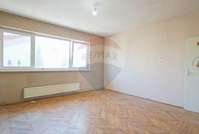 Apartament cu 2 camere decomandat în 13 Decembrie - 5