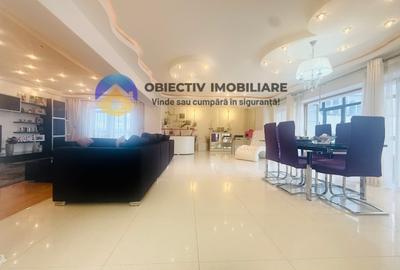 Apartament Spatios Tip Penthouse, in Inima Orasului - Gata de Mutare!