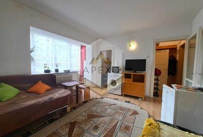 Garsonieră decomandată, mobilată în Județean - 1