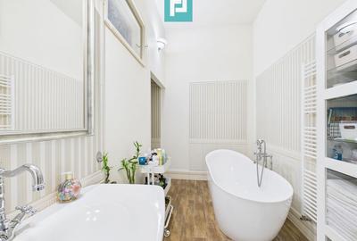 Apartament cu 3 camere semidecomandat în Central - 12