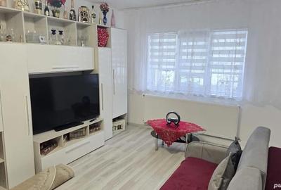 Garsonieră semidecomandată în Micro 15