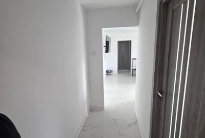 Apartament cu 3 camere în Central - 1