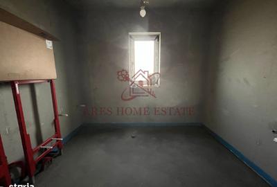 Casă cu 4 camere cu Teren 304 Mp în Central - 4