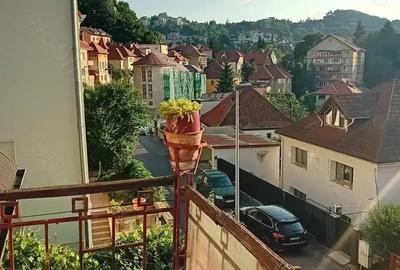 Casă cu 6 camere cu Teren 479 Mp în Central - 8