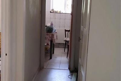 Apartament cu 3 camere decomandat în Central - 1