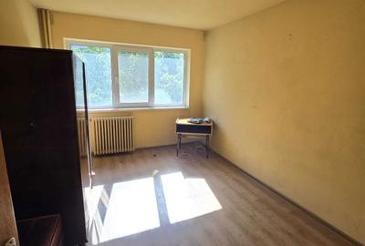 Apartament cu 2 camere decomandat în Vest - 3