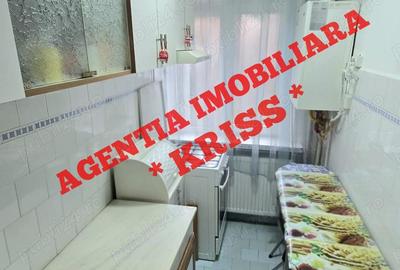 Apartament cu 2 camere semidecomandat în Trivale - 2