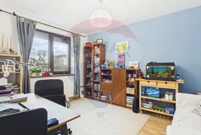 Casă cu 5 camere cu Teren 500 Mp în Central - 5