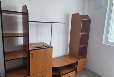 Apartament cu 2 camere semidecomandat, mobilat în Berceni - 1